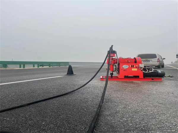 李沧马路路基路面开裂下沉注浆加固灌浆