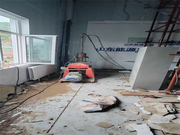 李沧地基基础下沉墙体裂缝加固注浆顶升施工